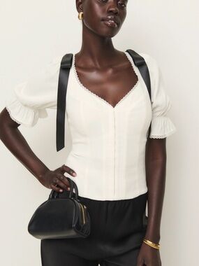 Reformation Inara top blouse size 4